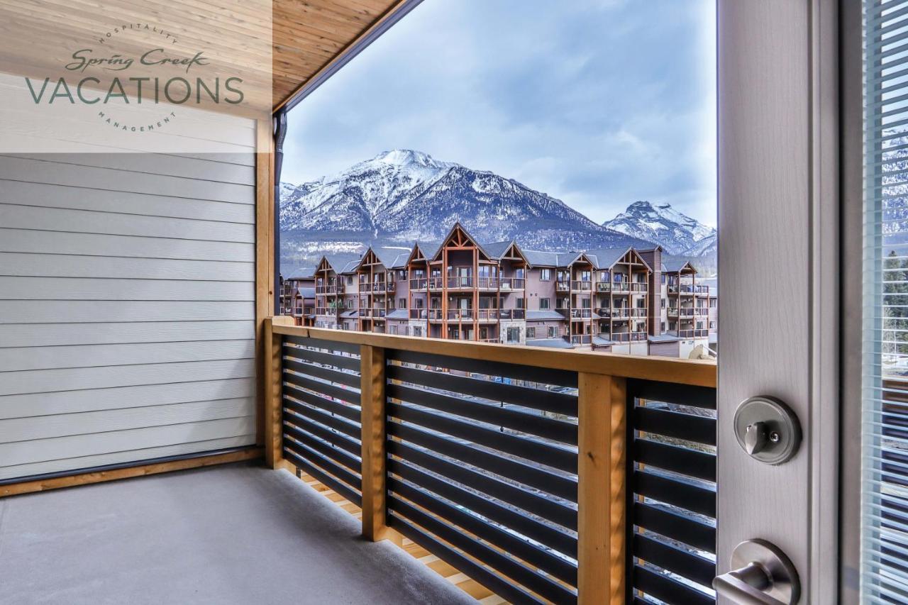 White Spruce By Spring Creek Vacations Canmore
